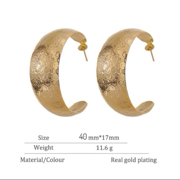 18K gold plated hoop texture earrings - Picture 3 of 7